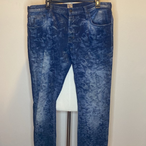 PRPS 'Demon' Selvedge Graphic Print Straight-Skinny Denim Jeans (38W x 34L) - Picture 2 of 8
